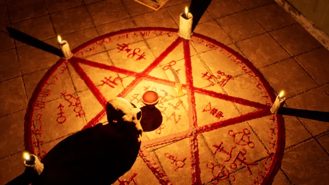 Pentagramm aus Kerzen auf dem Steinboden